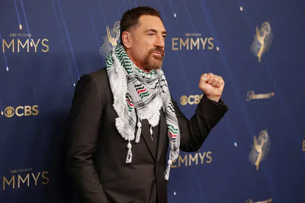 At the 2025 Emmy Awards, several prominent celebrities used the event to express solidarity with Palestine amid ongoing conflict in Gaza, drawing attention to human rights issues and advocating for political change.